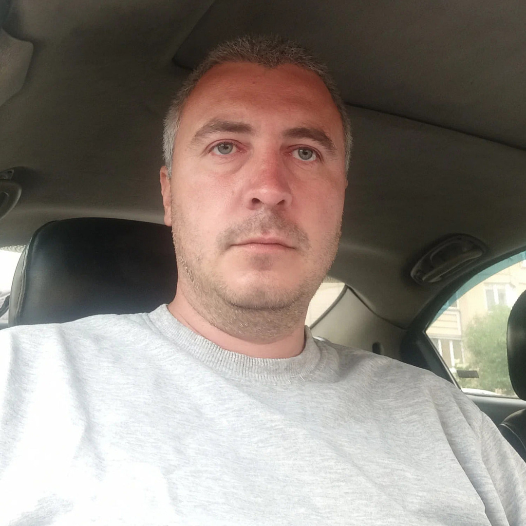 Максим Суворов